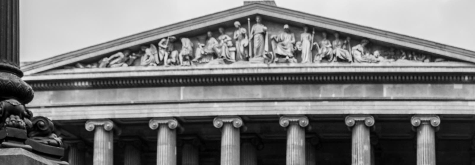 Revocable Trust vs Irrevocable Trust: What are the Differences 